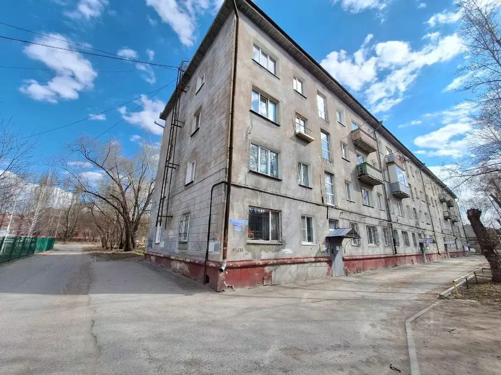 2-к кв. Омская область, Омск ул. Гуртьева, 3А (39.5 м) - Фото 0
