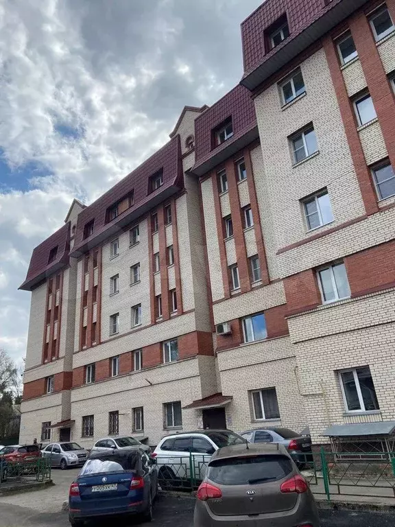 2-к. квартира, 65 м, 4/6 эт. - Фото 1