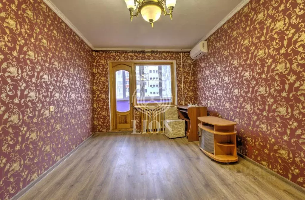 2-к кв. Крым, Симферополь ул. Лермонтова, 18 (49.2 м) - Фото 1