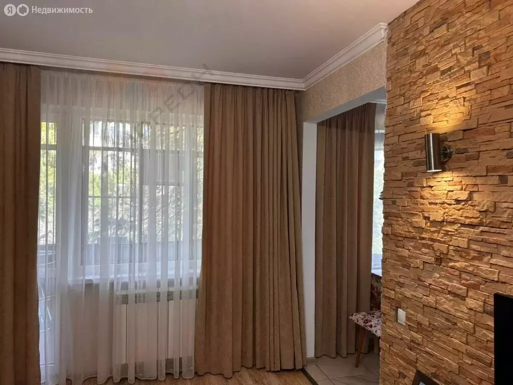 2-комнатная квартира: Краснодар, улица Герцена, 176 (44.9 м) - Фото 0