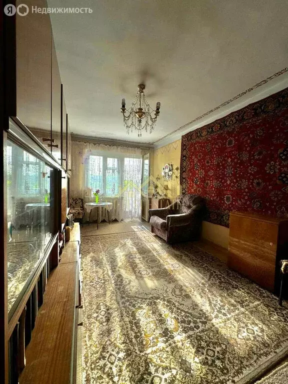 3-комнатная квартира: Владикавказ, улица Тельмана, 14 (57 м) - Фото 1