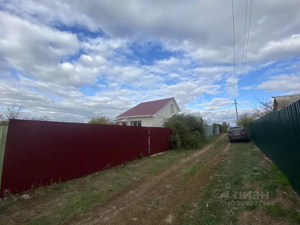 Дом в Самарская область, Красноярский район, Новосемейкино городское ... - Фото 1
