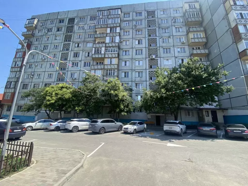 4-к кв. Дагестан, Махачкала ул. Зои Космодемьянской, 60 (96.0 м) - Фото 1