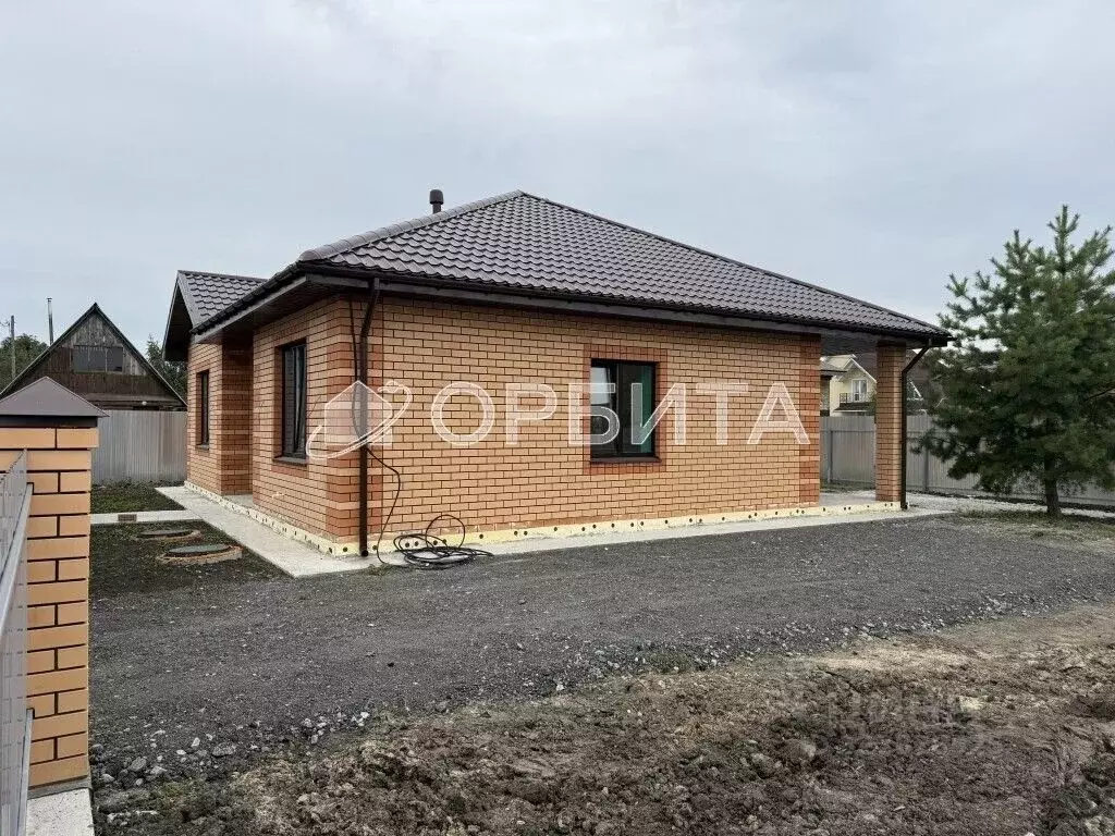 Дом в Тюменская область, Тюмень Мелиораторов мкр,  (103 м) - Фото 2