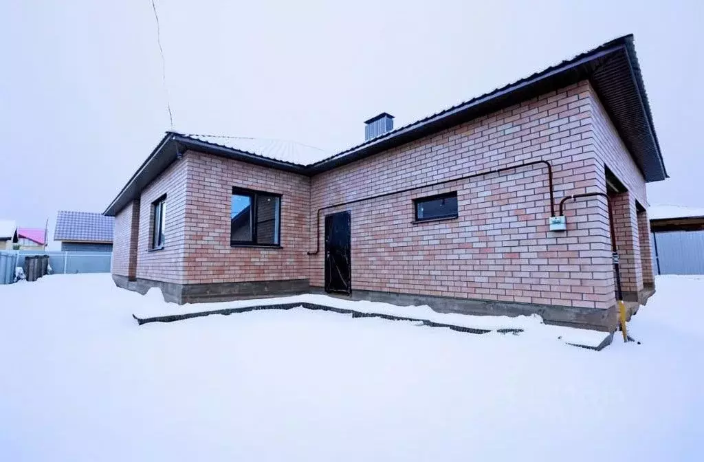 Таунхаус в Оренбургская область, Оренбургский район, с. Нежинка ул. ... - Фото 2