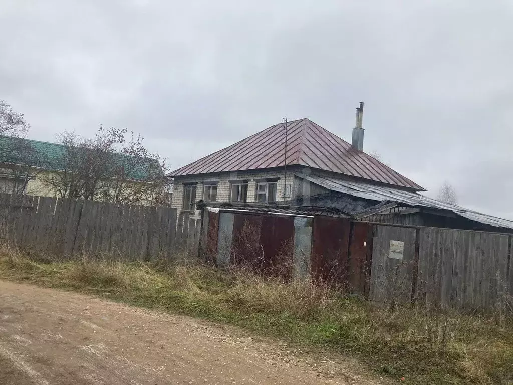 Дом в Костромская область, Костромской район, Никольское с/пос, с. ... - Фото 1