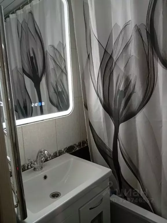 3-к кв. Ленинградская область, Всеволожск ул. Шишканя, 25 (70.0 м) - Фото 2