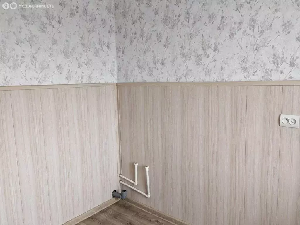 2-комнатная квартира: Черногорск, улица Дзержинского, 20 (44 м) - Фото 0