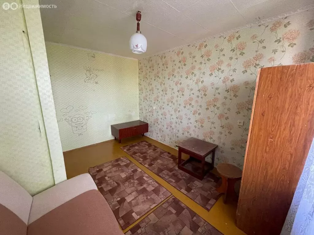 1-комнатная квартира: Кирово-Чепецк, улица Ленина, 55 (20 м) - Фото 0