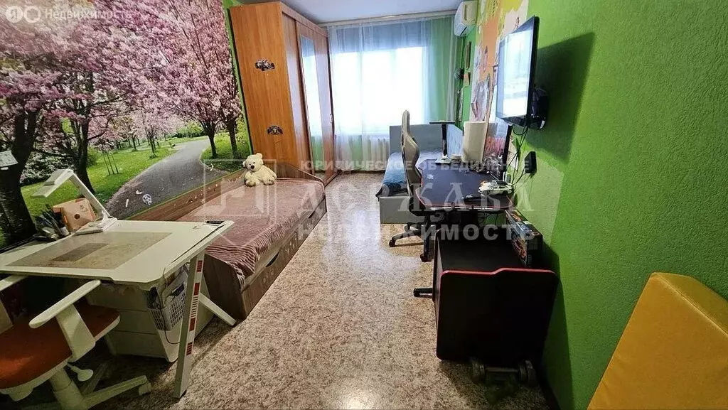 3-комнатная квартира: Кемерово, Восточный проспект, 29А (68 м) - Фото 1