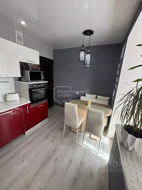 2-к кв. Владимирская область, Владимир ул. Нижняя Дуброва, 3 (65.3 м) - Фото 1