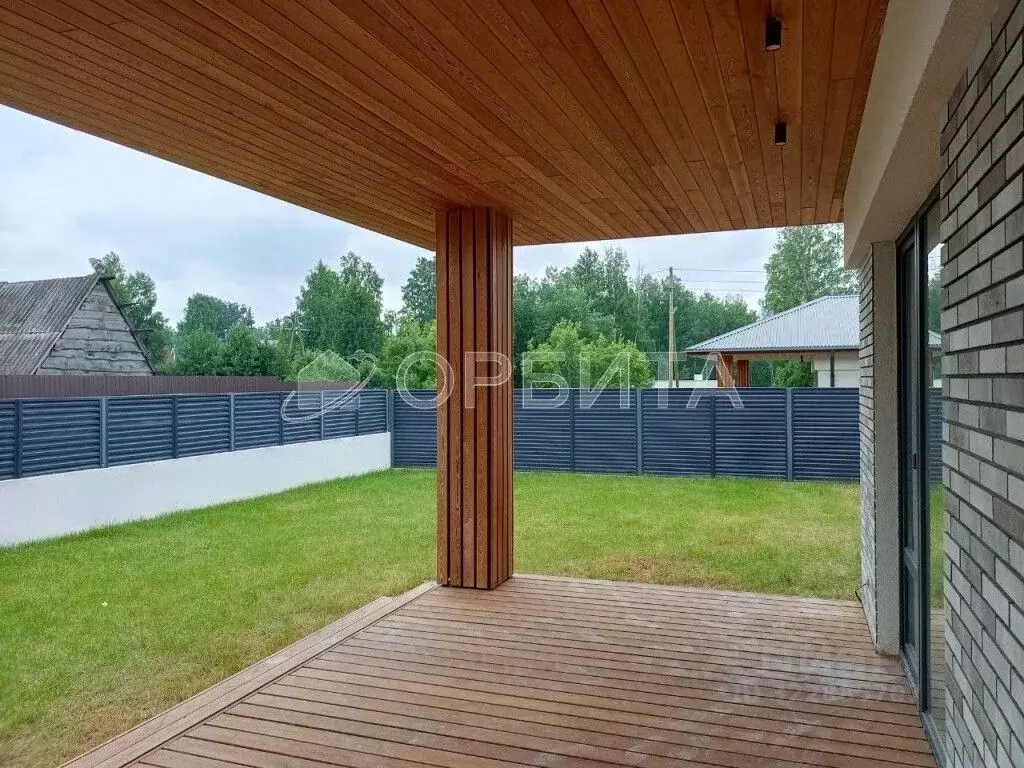 Дом в Тюменская область, Тюменский муниципальный округ, с. Луговое ул. ... - Фото 2