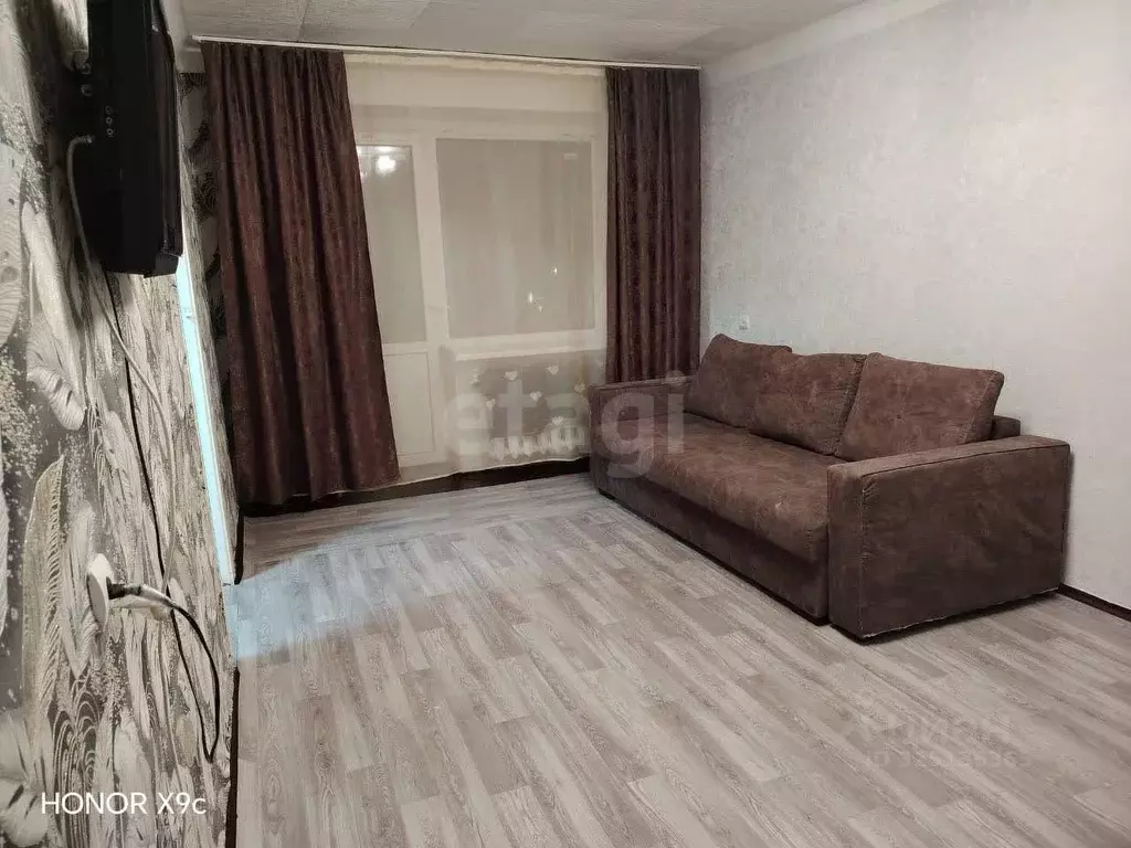 3-к кв. Ростовская область, Новочеркасск Спортивная ул., 25 (55.5 м) - Фото 1