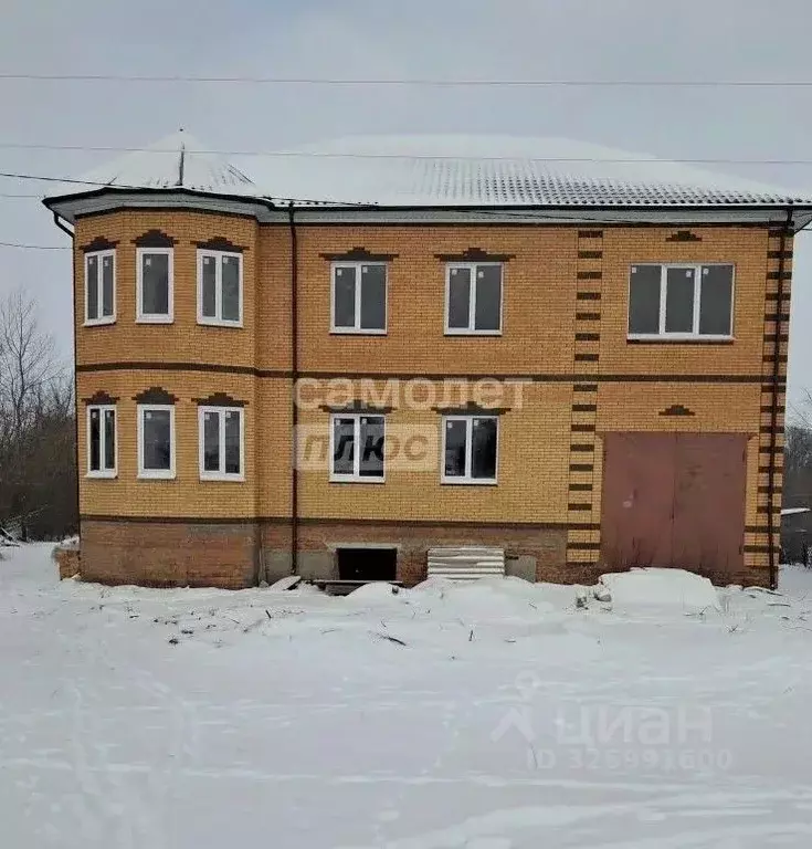 Дом в Курская область, Курский район, с. Ноздрачево 96А (345 м) - Фото 1