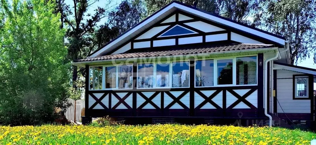 Дом в Ивановская область, пос. Лежнево ул. 1-я Тейковская, 47 (110 м) - Фото 1