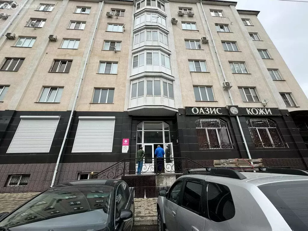 2-комнатная квартира: Нальчик, проспект Шогенцукова, 11 (92 м) - Фото 0