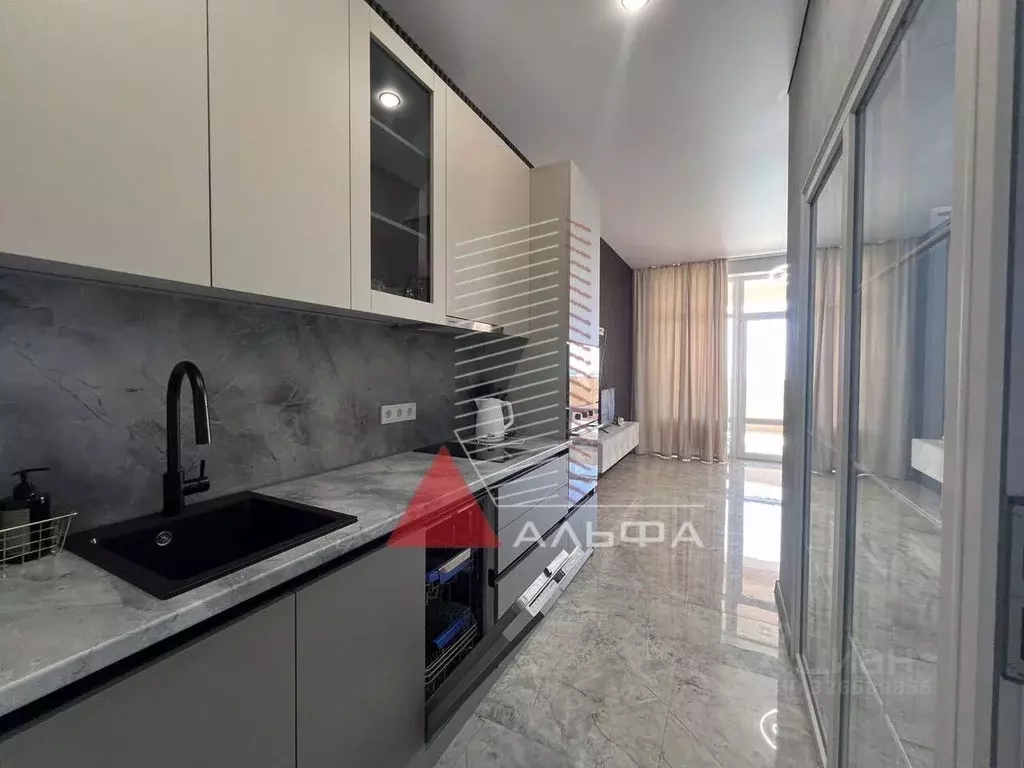 2-к кв. Крым, Евпатория ул. Симферопольская, 2Х (51.3 м) - Фото 1