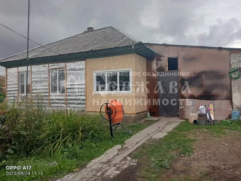 Дом в Кемеровская область, Промышленная пгт ул. Колхозная, 62 (40 м) - Фото 0