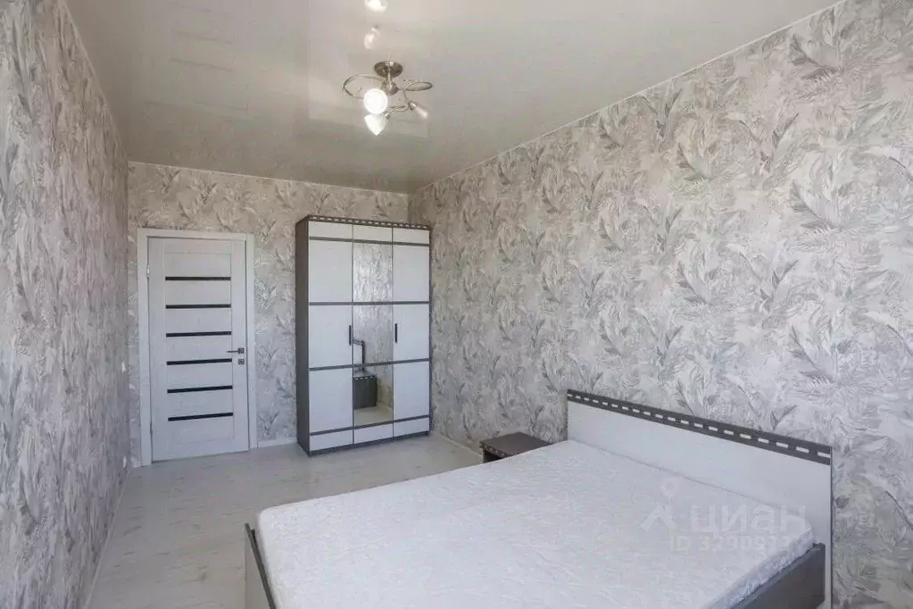 3-к кв. Иркутская область, Иркутск ул. Багратиона, 8/2 (94.9 м) - Фото 1