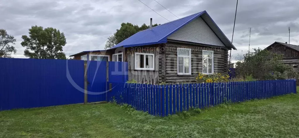 Дом в Курганская область, Белозерский муниципальный округ, с. ... - Фото 1