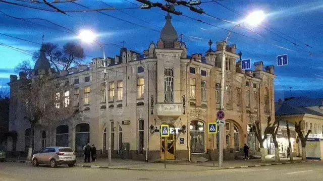 Торговое помещение в историческом центре 640 м2 - Фото 0