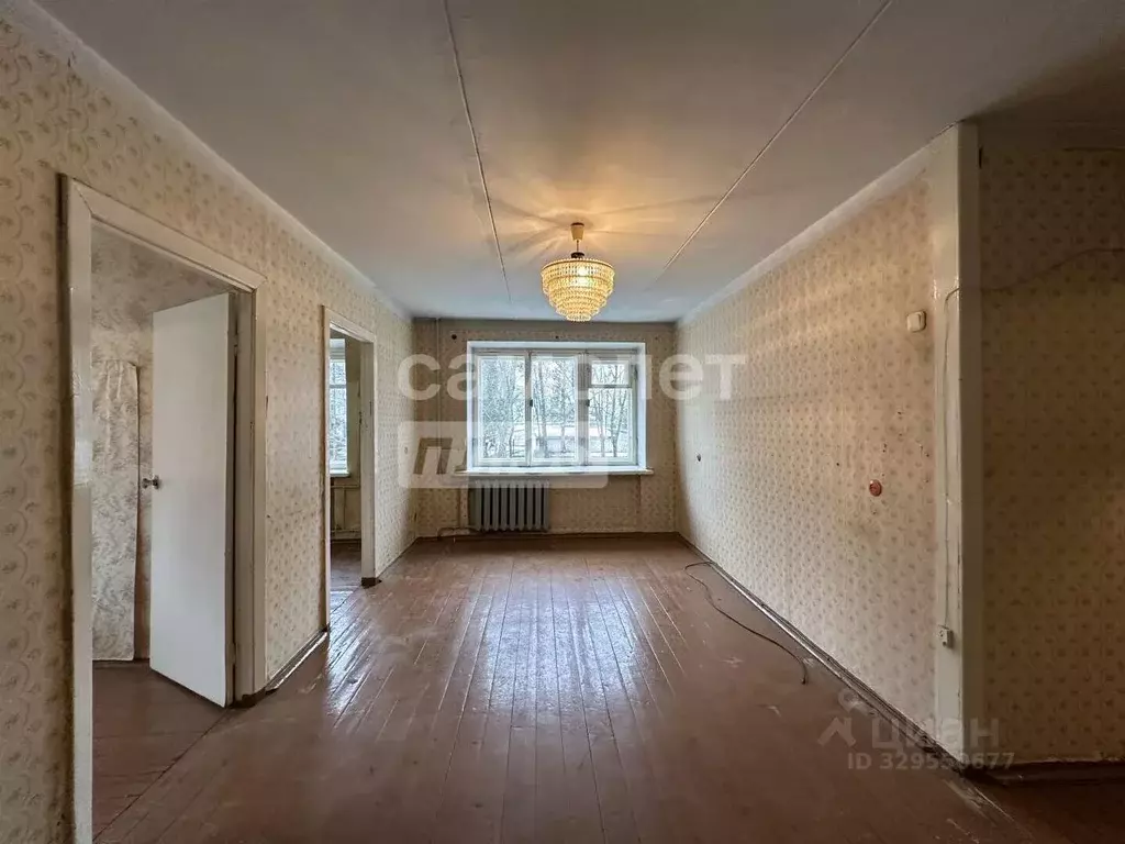 4-к кв. Ярославская область, Углич ул. Старостина, 5 (61.4 м) - Фото 1