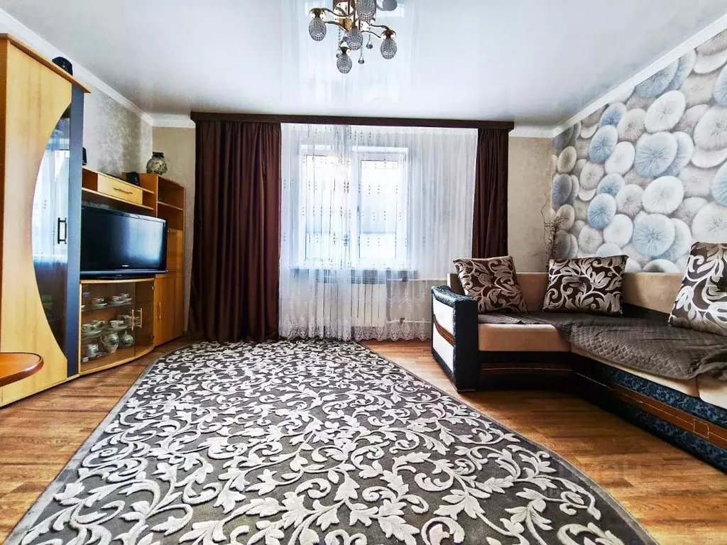 Дом в Омская область, Кормиловка рп ул. Пушкина, 21 (120 м) - Фото 0