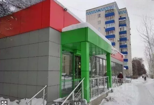 Помещение свободного назначения в Татарстан, Казань ул. Братьев ... - Фото 1