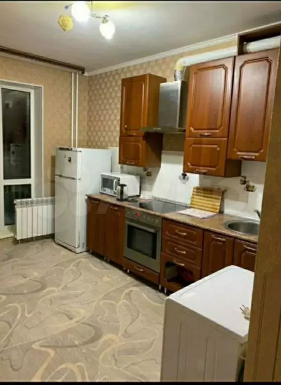 1-к. квартира, 41 м, 11/18 эт. - Фото 0