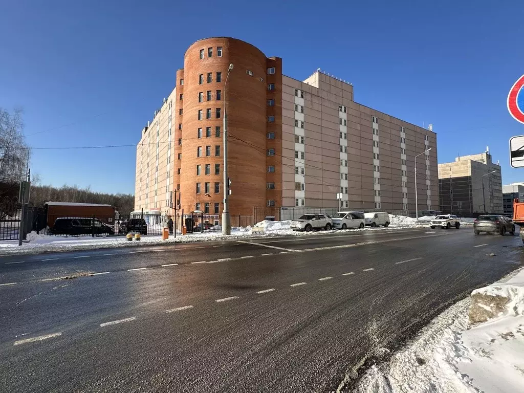 Гараж в Москва Осенняя ул., 17К1 (18 м) - Фото 1