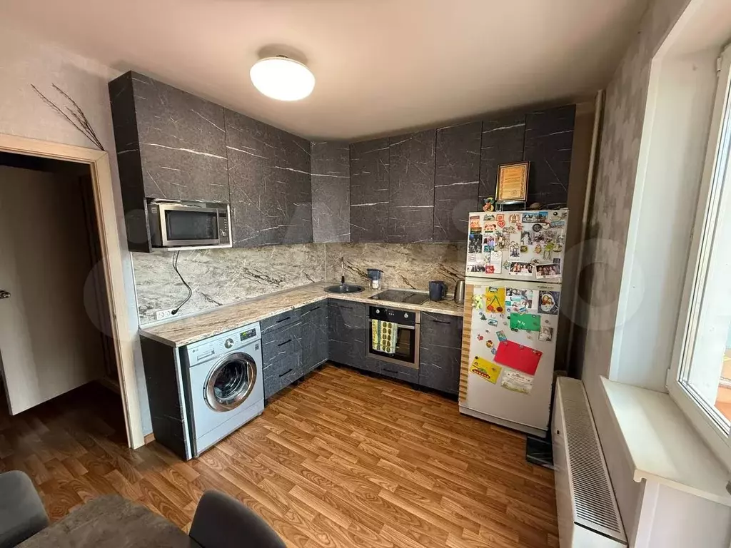 2-к. квартира, 65 м, 6/10 эт. - Фото 1