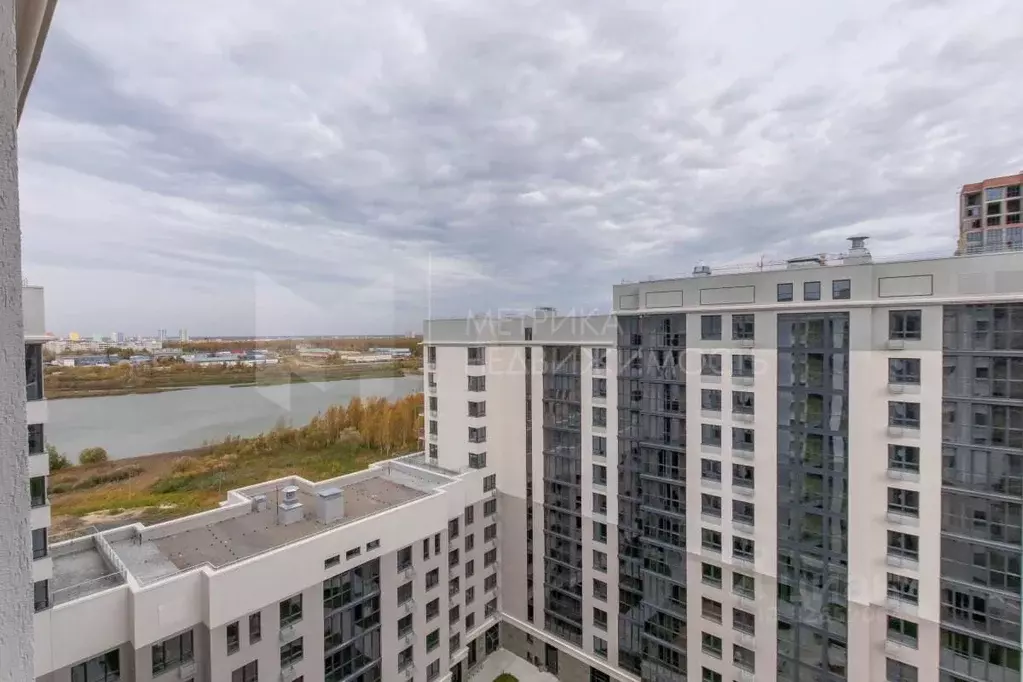 2-к кв. Тюменская область, Тюмень ул. Евгения Войнова, 7 (90.1 м) - Фото 1