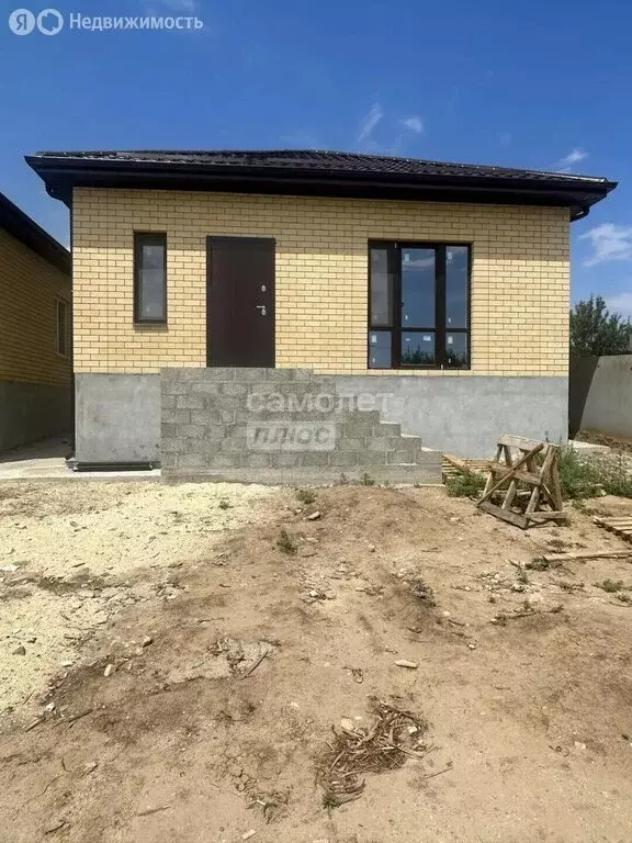 Дом в Элиста, улица Хаврин Дун, 1 (120 м) - Фото 1