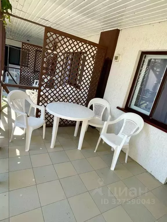 Комната Крым, Ленинский район, Белинское с/пос, с. Новоотрадное ул. ... - Фото 2