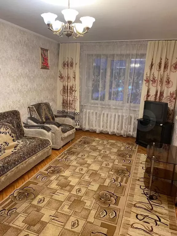 2-к. квартира, 50 м, 7/9 эт. - Фото 0