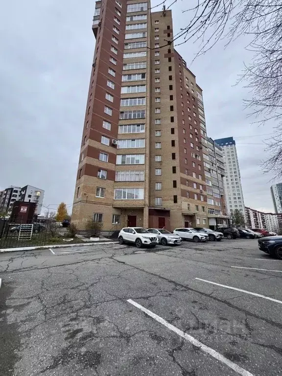 3-к кв. Пермский край, Пермь ул. Милиционера Власова, 4 (99.0 м) - Фото 1