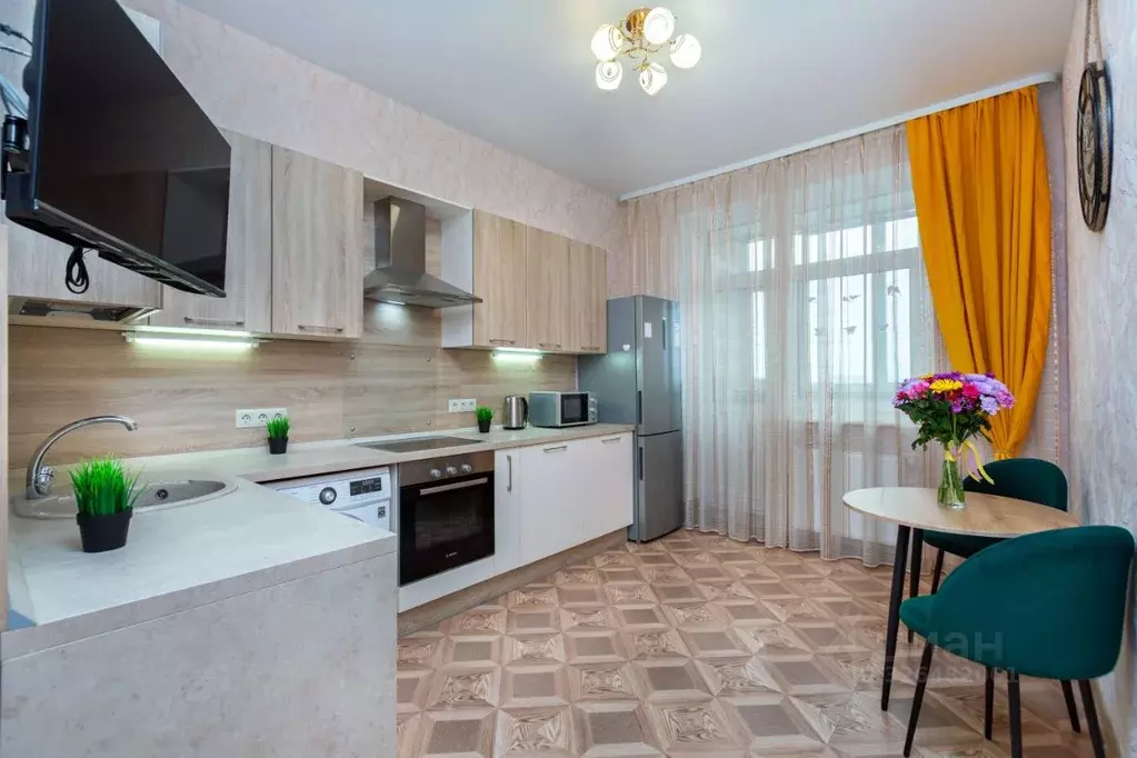 1-к кв. Тюменская область, Тюмень ул. Малыгина, 90 (50.0 м) - Фото 2