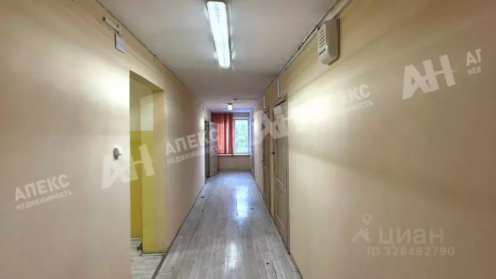 Помещение свободного назначения в Москва Кленовый бул., 6К2 (28 м) - Фото 2