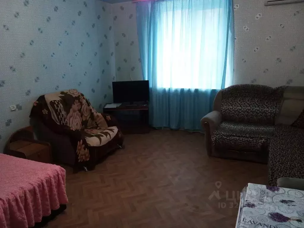 2-к кв. Астраханская область, Ахтубинск Сталинградская ул., 12 (45.0 ... - Фото 1