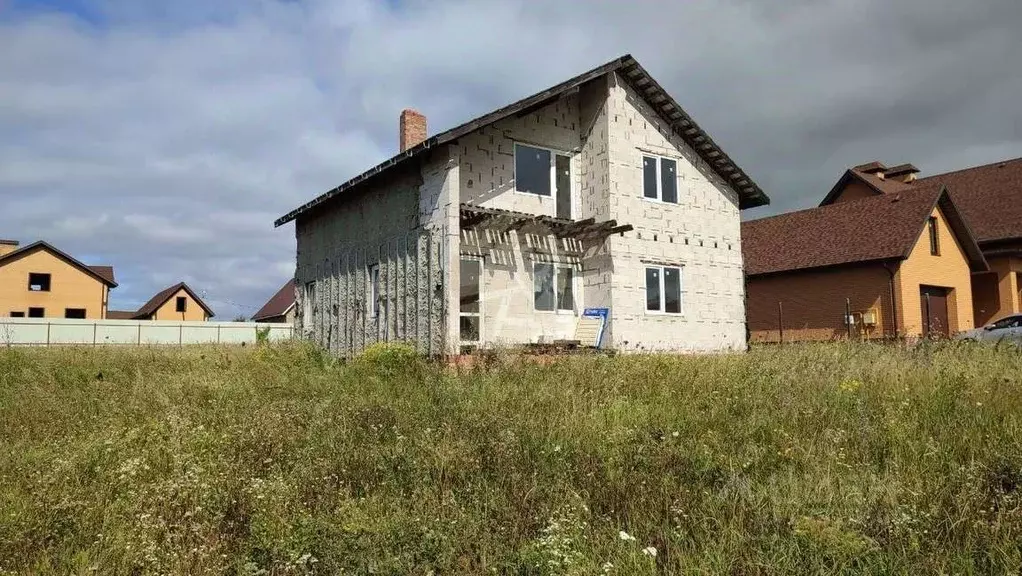 Дом в Белгородская область, Старый Оскол Научный центр-1 мкр,  (175 м) - Фото 1