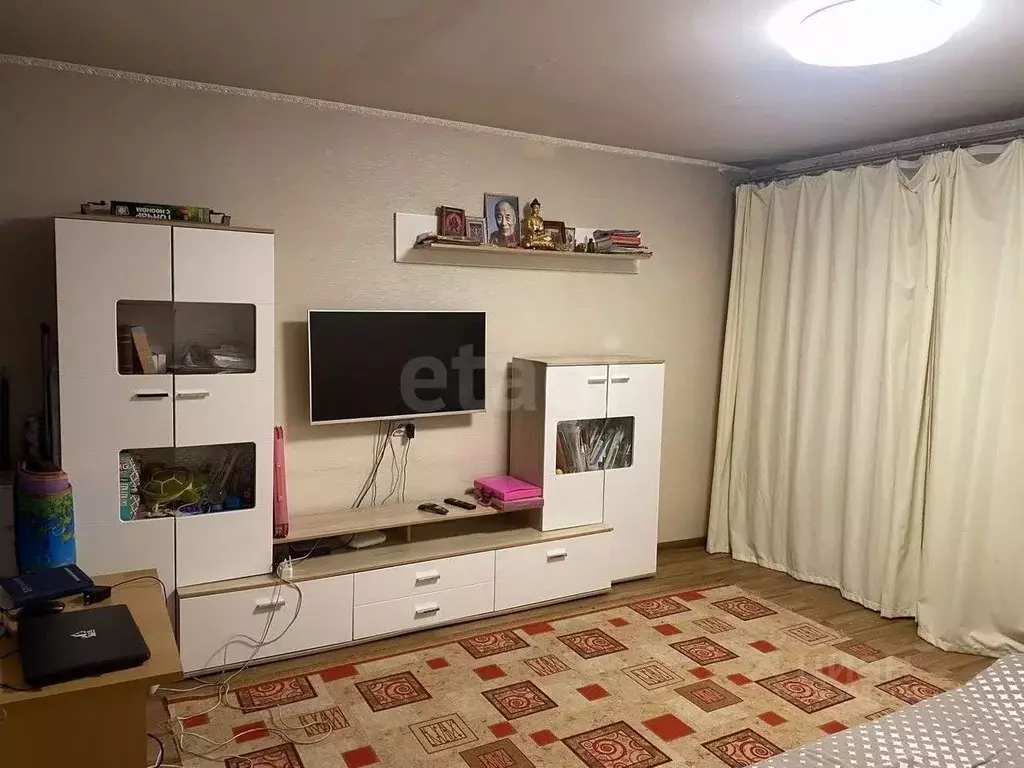 3-к кв. Бурятия, Улан-Удэ 102-й мкр, ул. Ринчино, 21 (68.0 м) - Фото 0