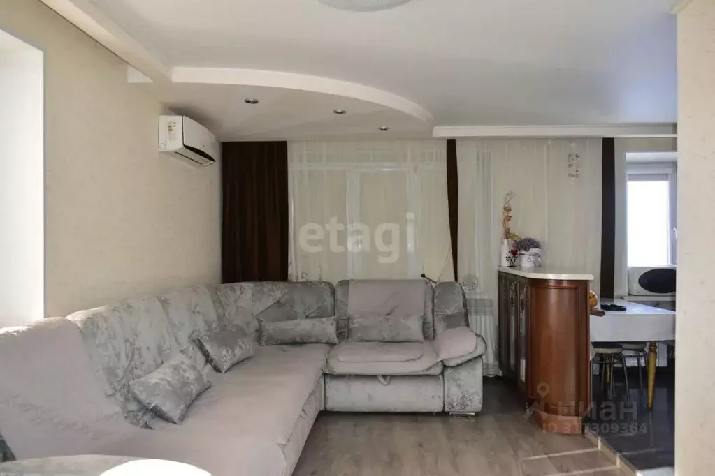 3-к кв. Оренбургская область, Оренбург ул. Юркина, 76 (68.1 м) - Фото 0