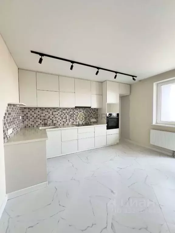 2-к кв. Башкортостан, Уфа ул. Гафури, 56 (66.2 м) - Фото 1