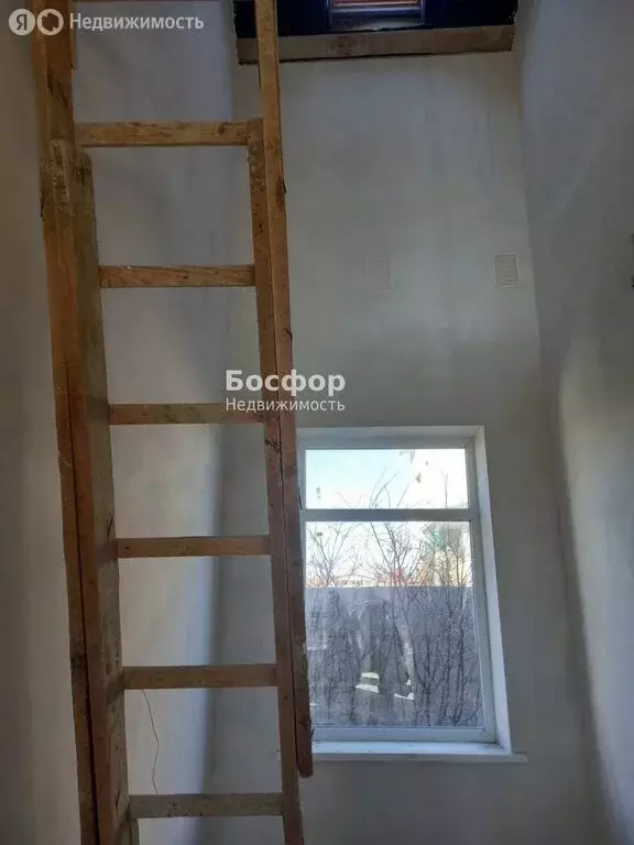 Дом в Приморский, Черноморская улица, 6 (170 м) - Фото 1