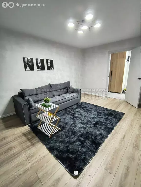 2-комнатная квартира: Смоленск, улица Валентины Гризодубовой, 4 (60 м) - Фото 2