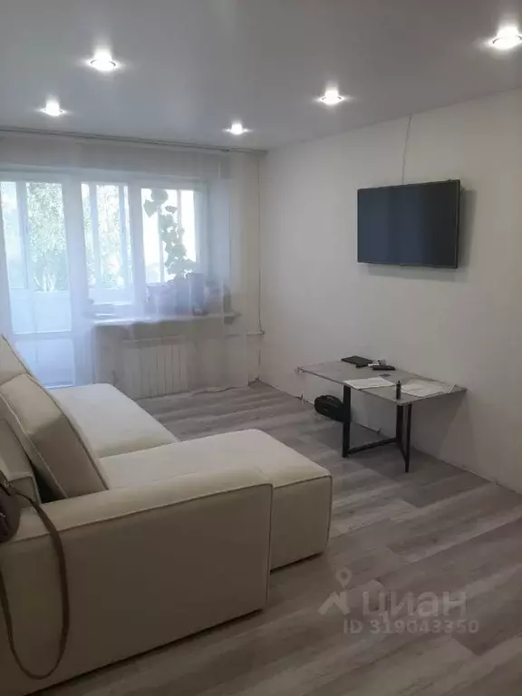 1-к кв. Кемеровская область, Кемерово ул. Рукавишникова, 3 (30.5 м) - Фото 0