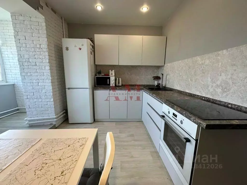 2-к кв. Владимирская область, Владимир ул. Фатьянова, 6 (60.7 м) - Фото 1