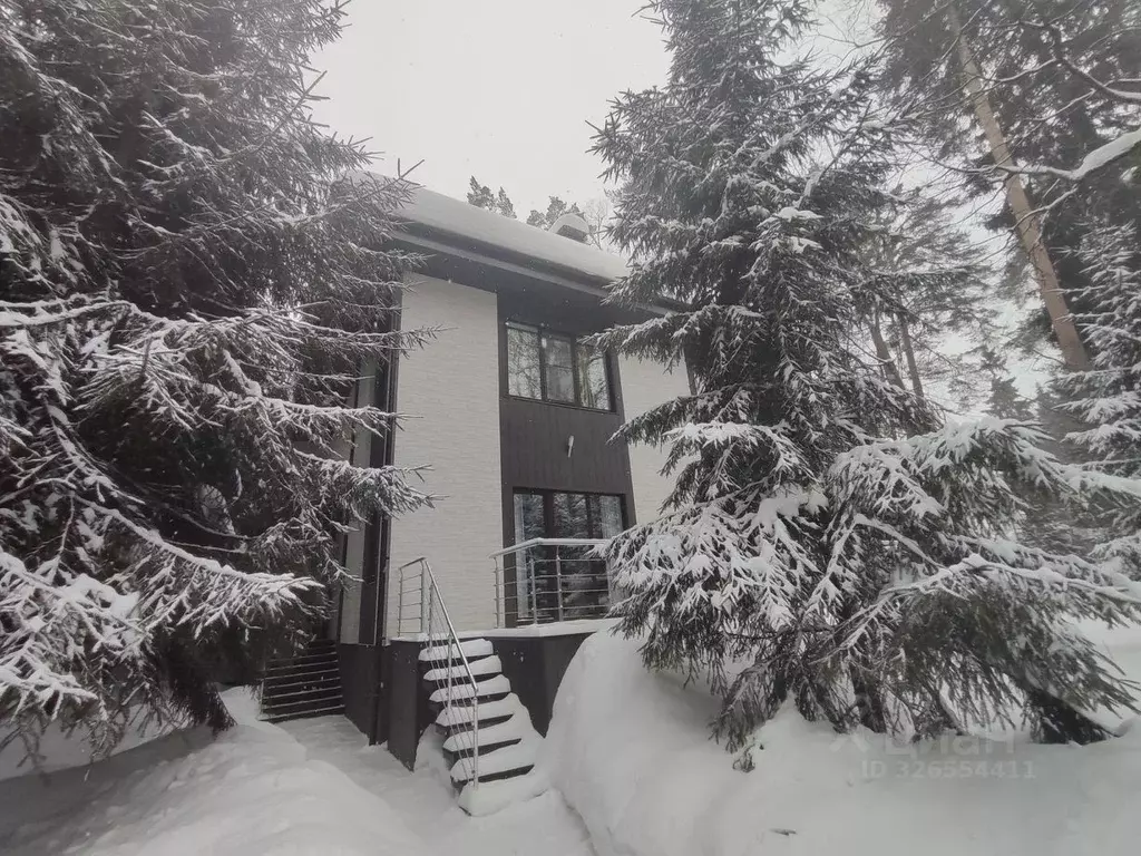 Коттедж в Московская область, Одинцовский городской округ, д. ... - Фото 1