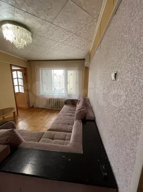 3-к. квартира, 70м, 3/5эт. - Фото 1