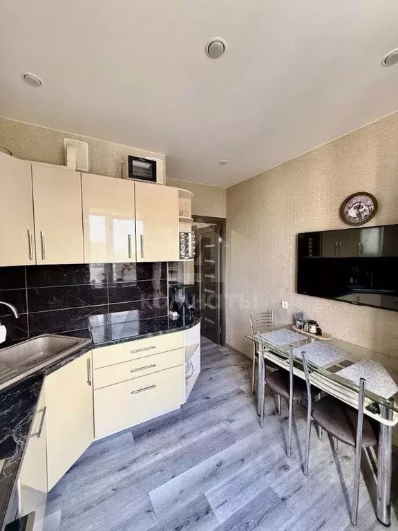 2-к кв. Воронежская область, Воронеж Корейская ул., 6Б (49.6 м) - Фото 2